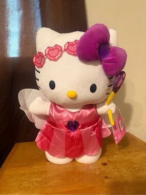 Hello Kitty Fairy Greeter
